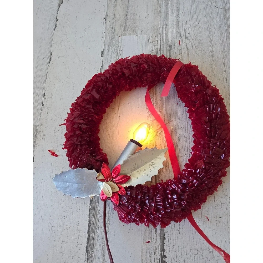 Vintage cellophane wreath red candle light up hanging Xmas Daisy